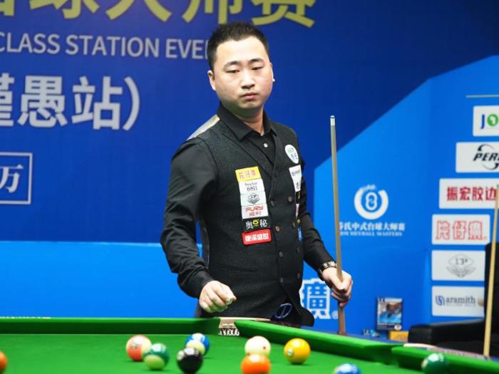 場上衝突的 場上衝突的