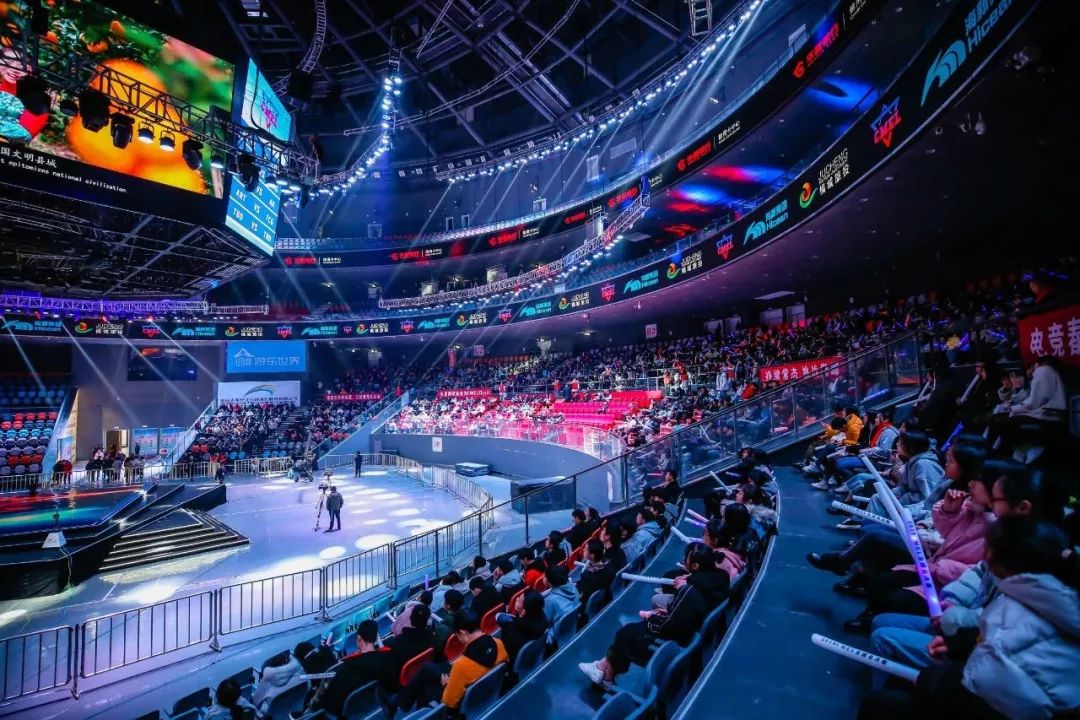 色发展带来 色发展带来