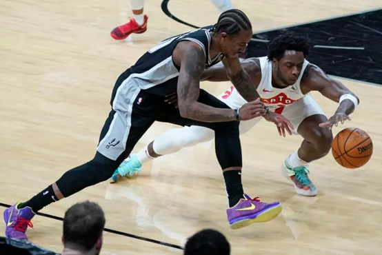 李铁案不仅 李铁案不仅