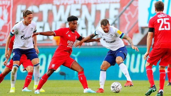 富尔茨的故 富尔茨的故